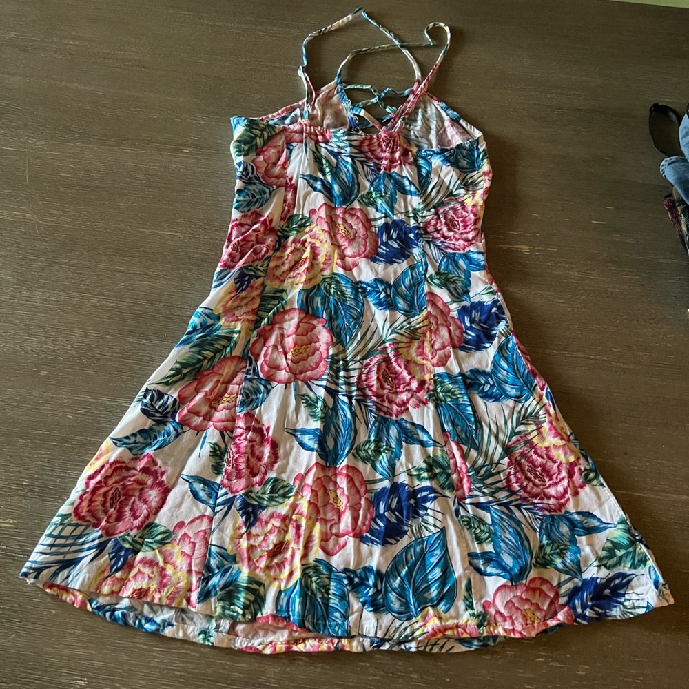 Divided by H&M floral mini dress with criss cross back. Size US 2 or XS